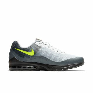 Baskets Nike Air Max Invigor